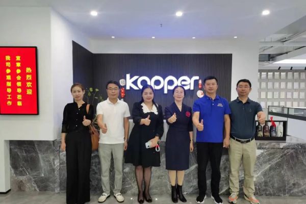 宜章縣委、縣政府領(lǐng)導(dǎo)蒞臨卡帕爾參觀指導(dǎo)工